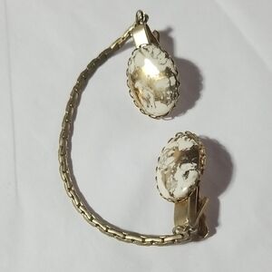 Gold and Cream Jewelry Set